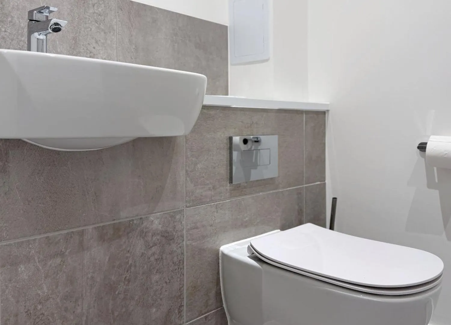 Stylish 3 Bed Apartment Near London City Airport
